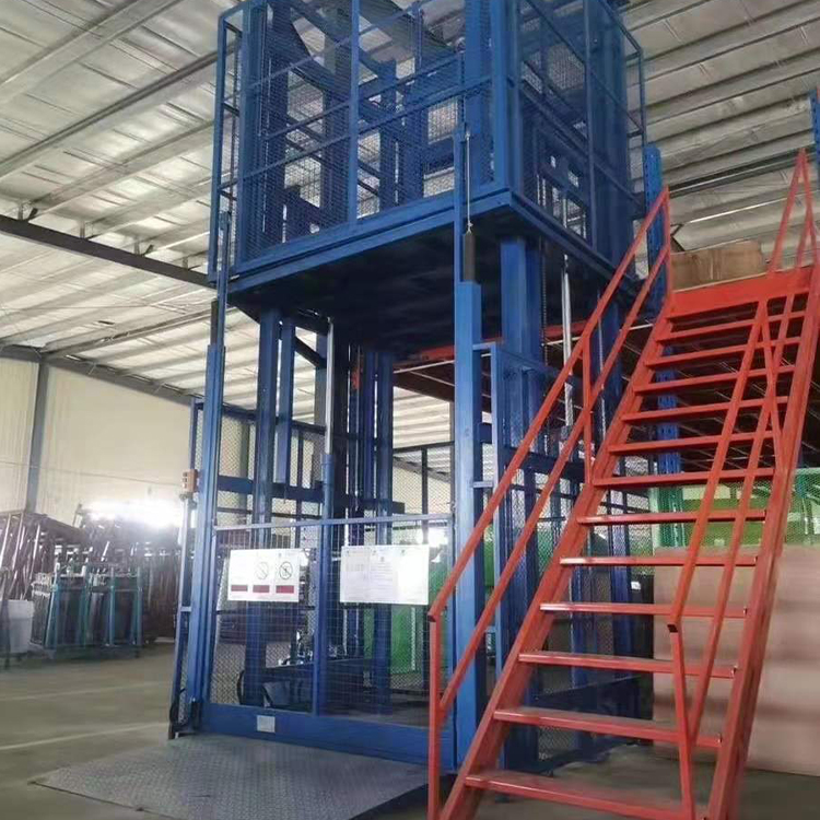 導(dǎo)軌式升降機 導(dǎo)軌式升降機